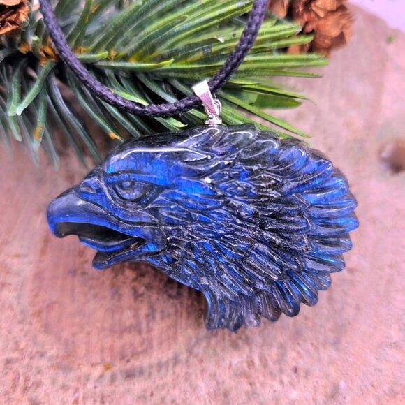 Nature Labradorite Flashy Strong Eagle Head Pendant Necklace - Picture 6 of 10